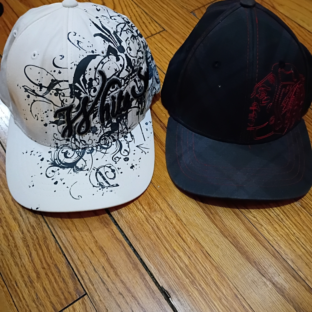 Two Vintage Hats Cubs And Blackhawks Stylish Black and White Graphic Caps
